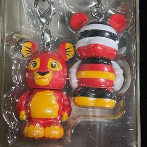 Disney collectible Vinylmation Jr. keychain Pairs series Simba